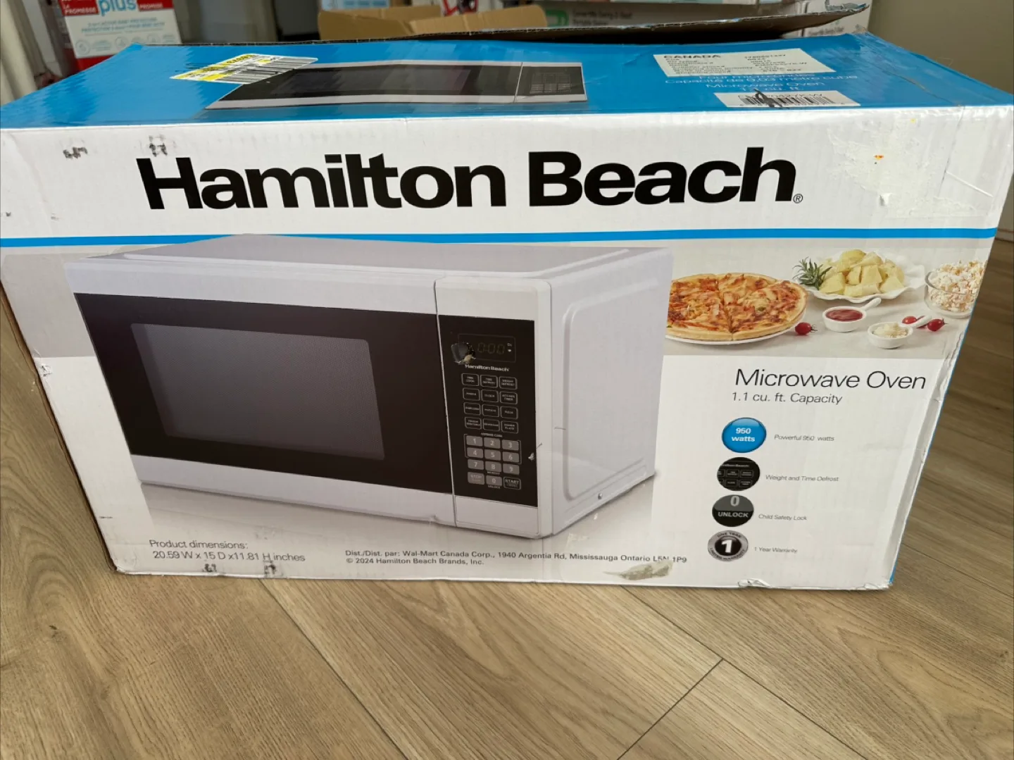 Brand New Hamilton Beach 1.1 cu ft Microwave Oven thumbnail