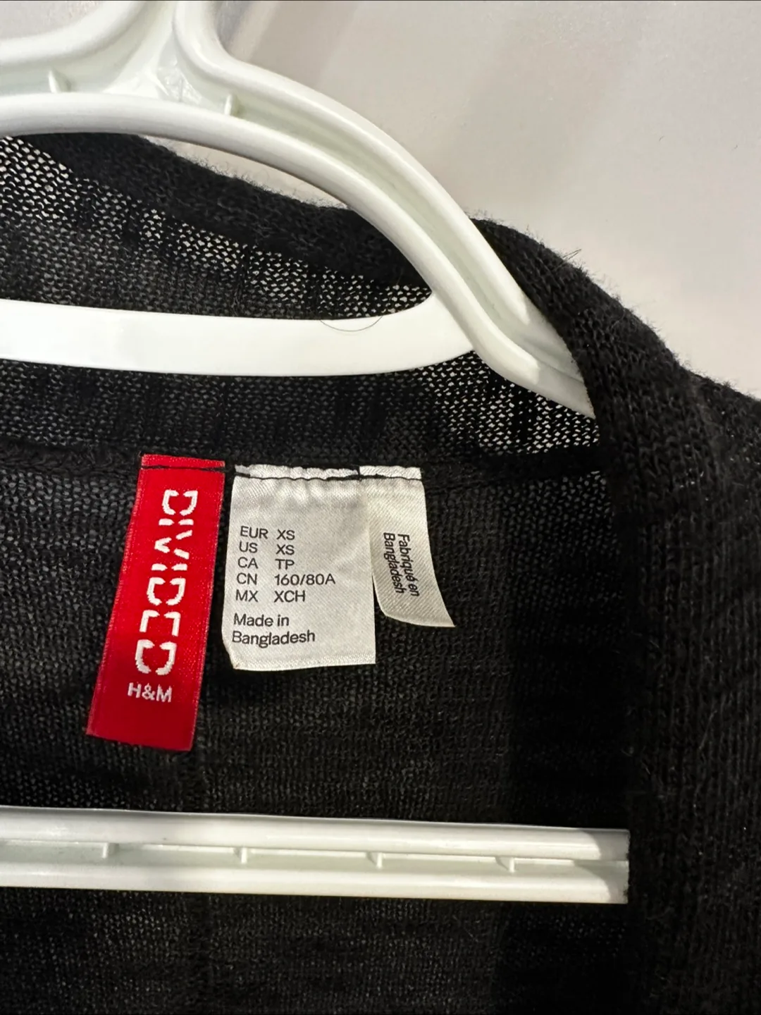 H&M Divided Black Cardigan - Size XS image indicator(2)