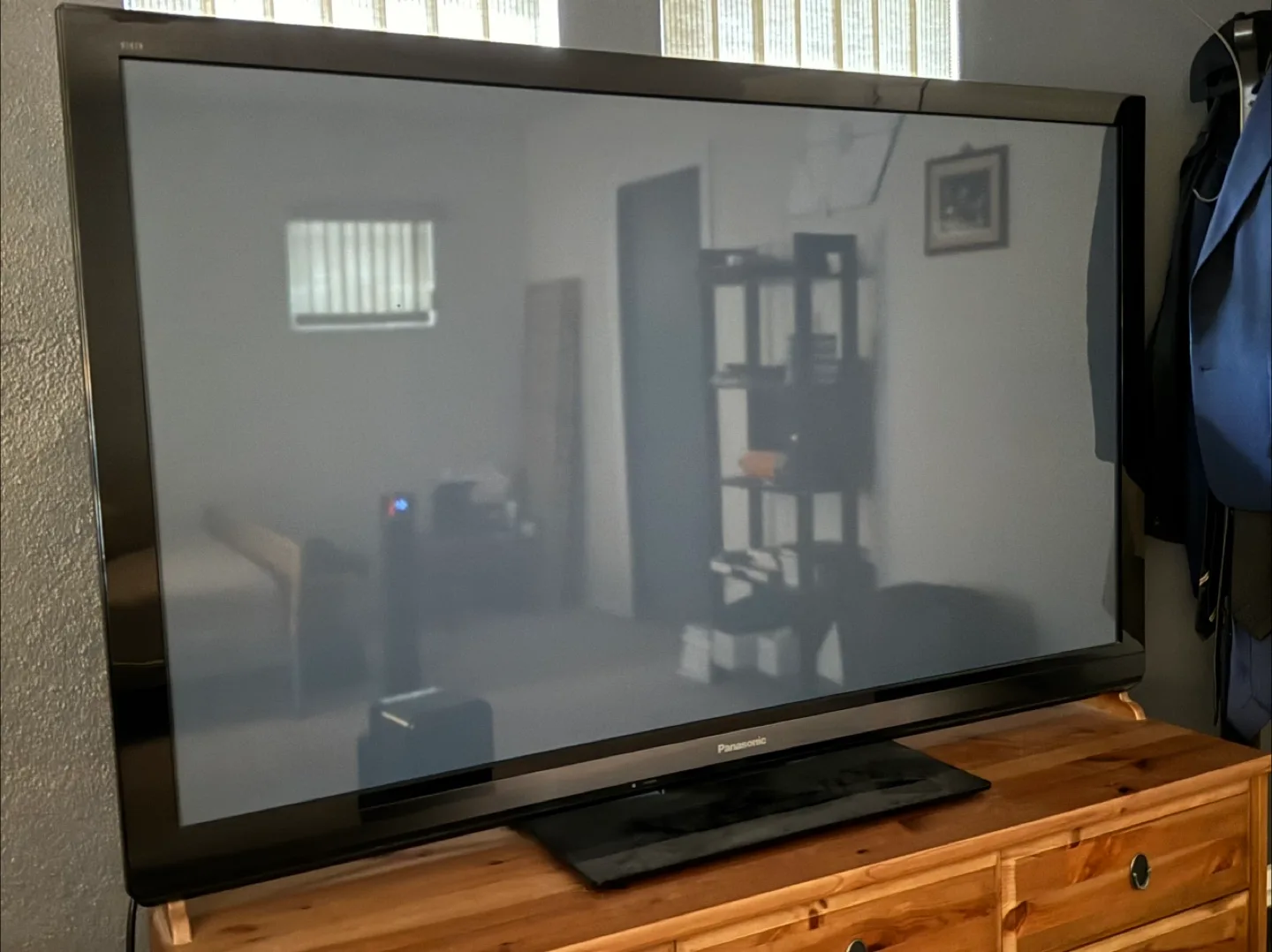 🇨🇦Panasonic TC-P60S30 60” Plasma HDTV thumbnail