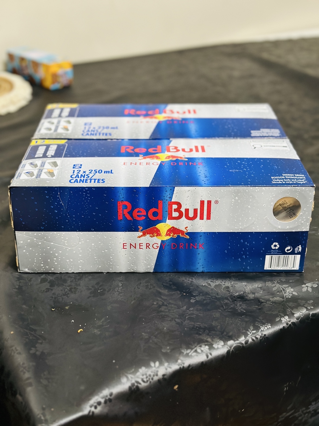 Red Bull Energy Drink 12 x 250ml Cans