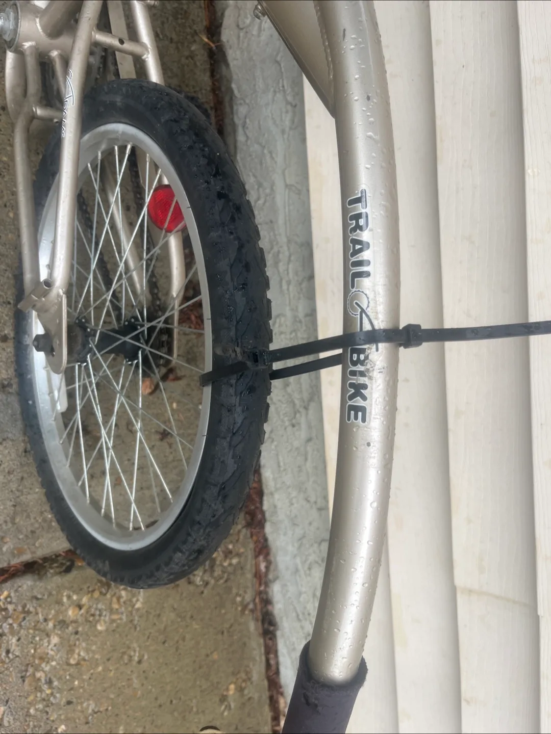 Freeway Original Folder 1 Trail Bike image indicator(2)