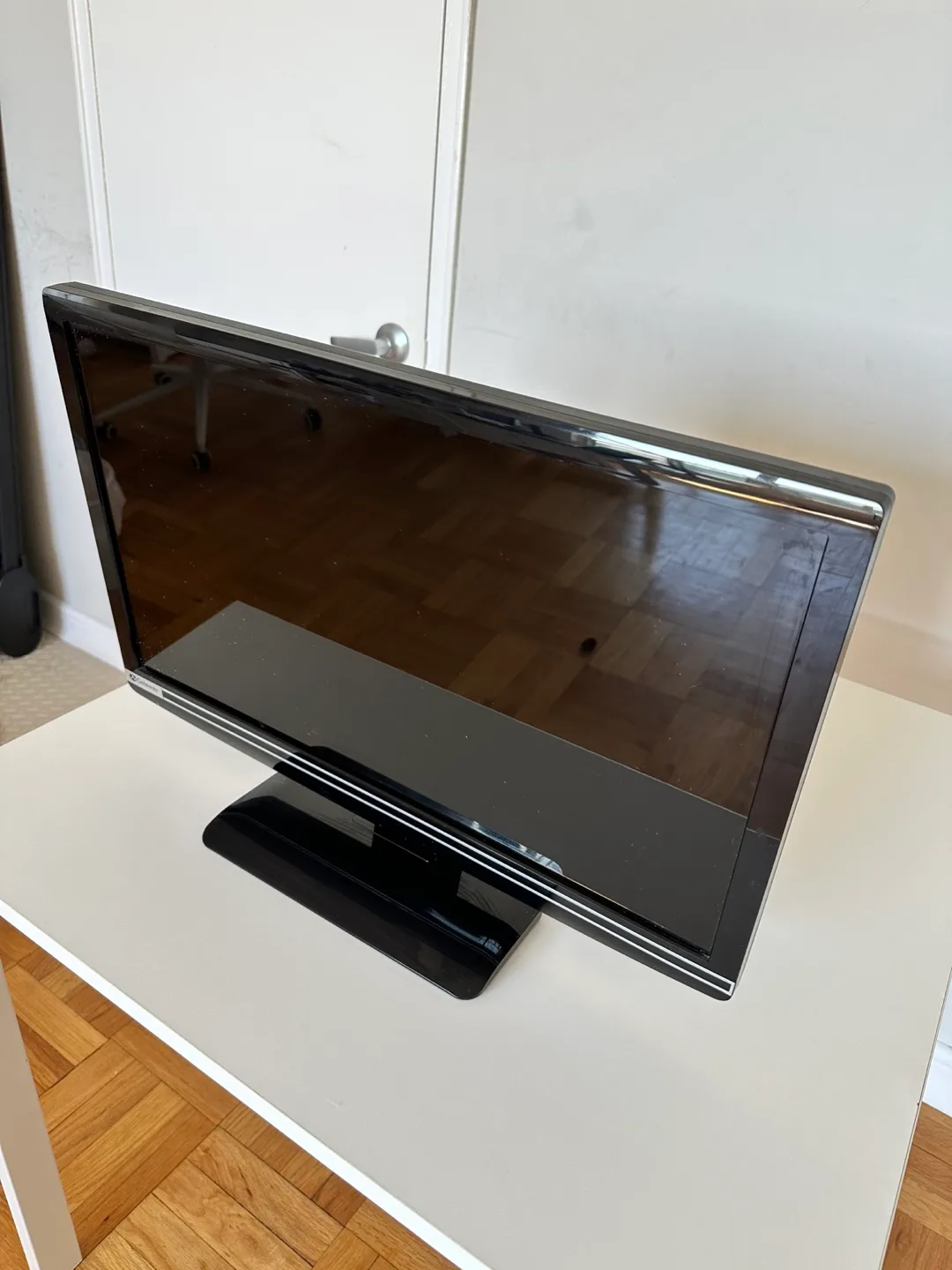 Monitor (no cables) thumbnail