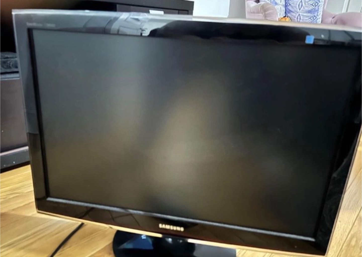 Samsung 26" LCD Monitor - photo 2