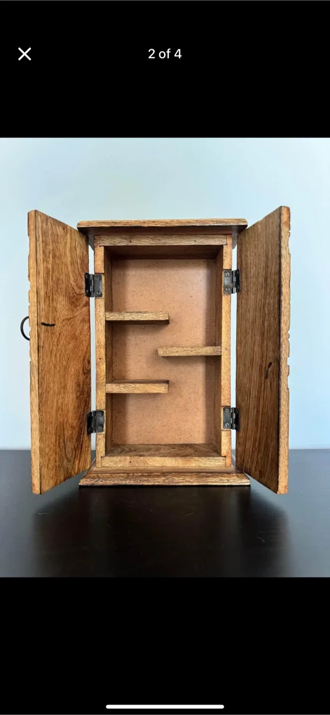 Wooden Carved Small Cabinet image indicator(2)