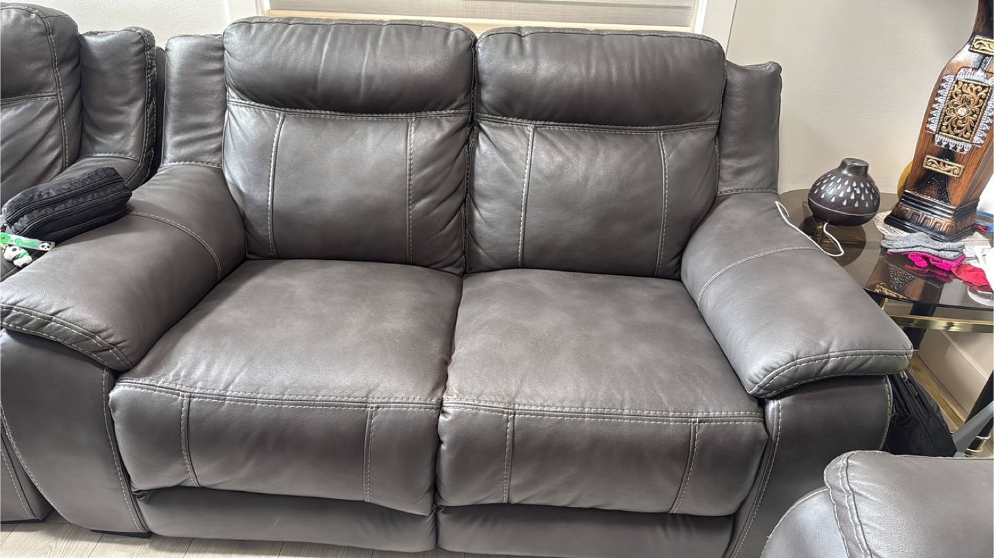 Sofa set
