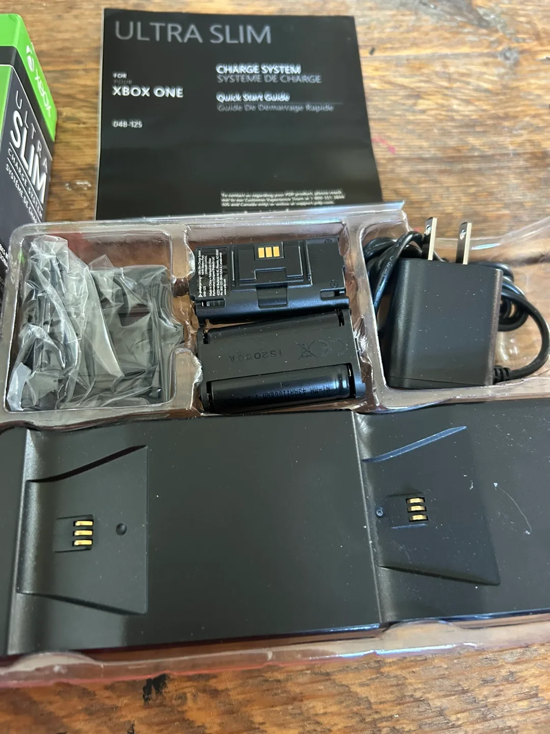 PDP Gaming Ultra Slim Charging System - Xbox One image indicator(3)