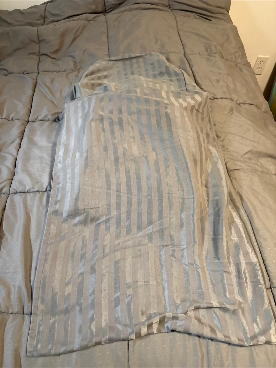 🇨🇦🍁Full sheet set and comforter#freecycle thumbnail