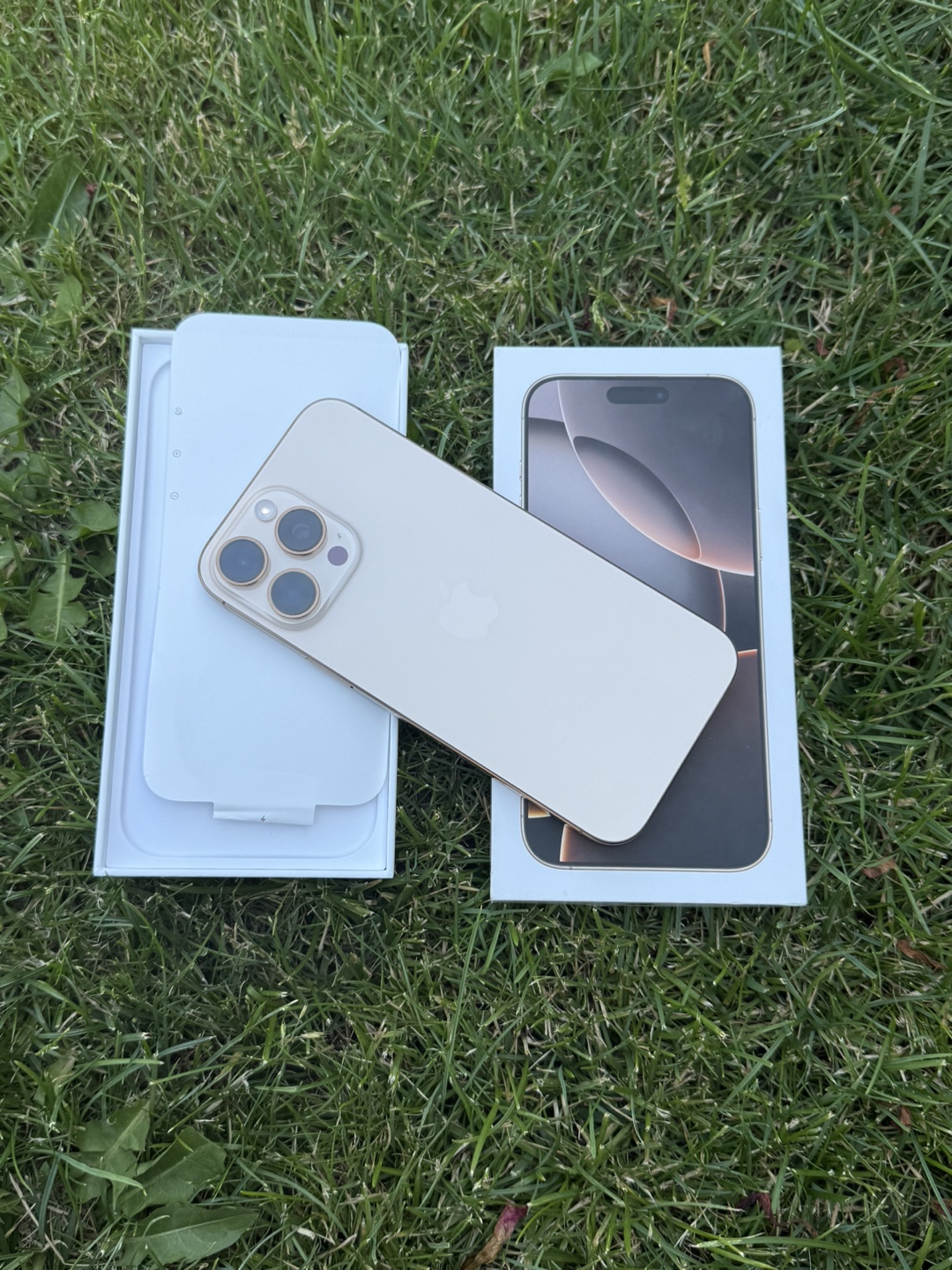 Apple iPhone 16 Pro Max 256gb   - Box Included! - photo 2