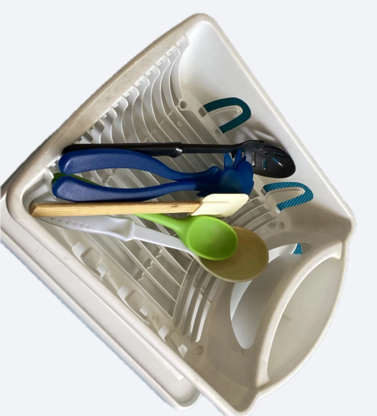 Dish Rack with Utensils thumbnail