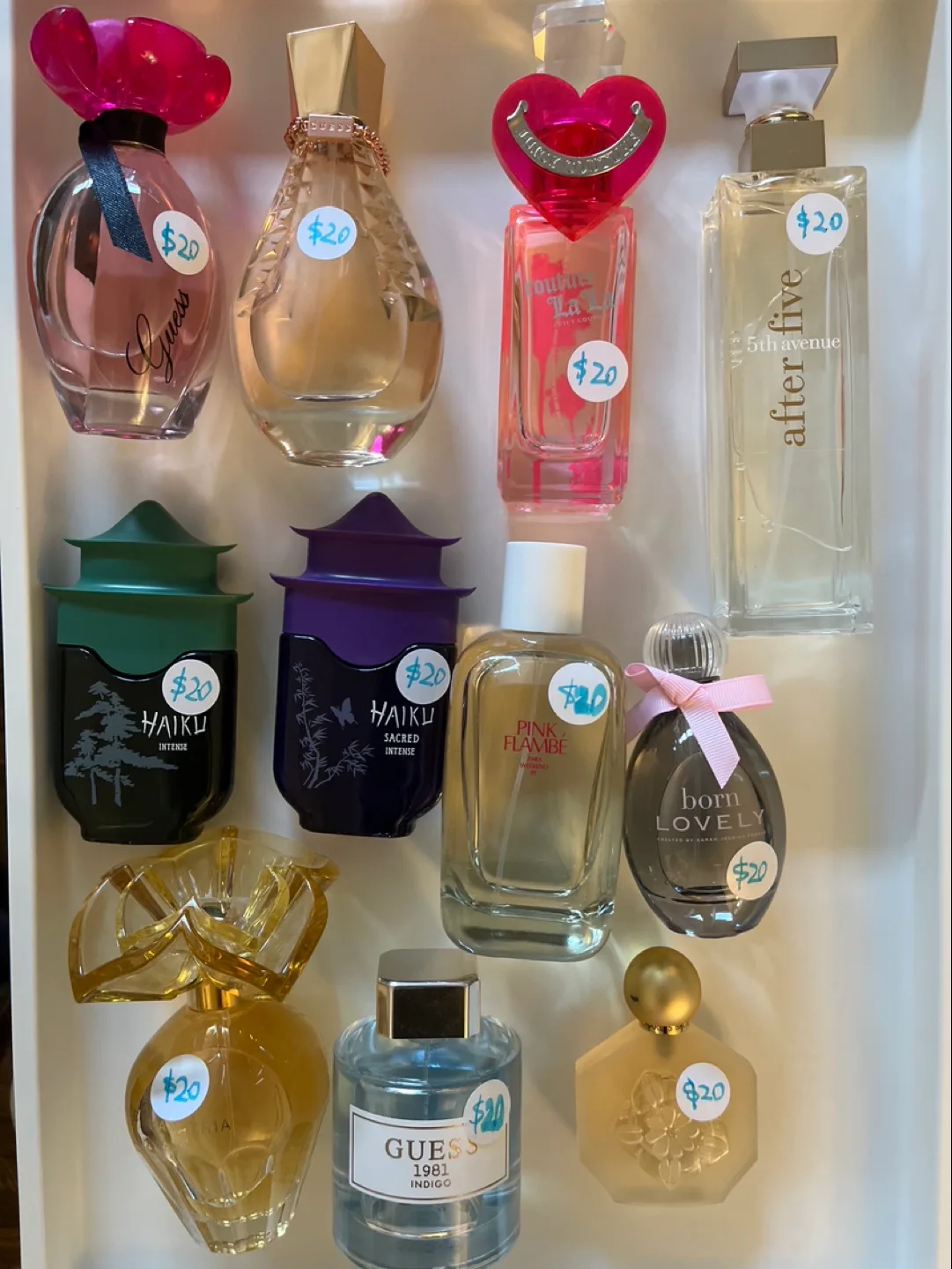 Assorted Perfumes - Guess, Avon, Zara, Juicy Couture, SJP, BCBG… thumbnail