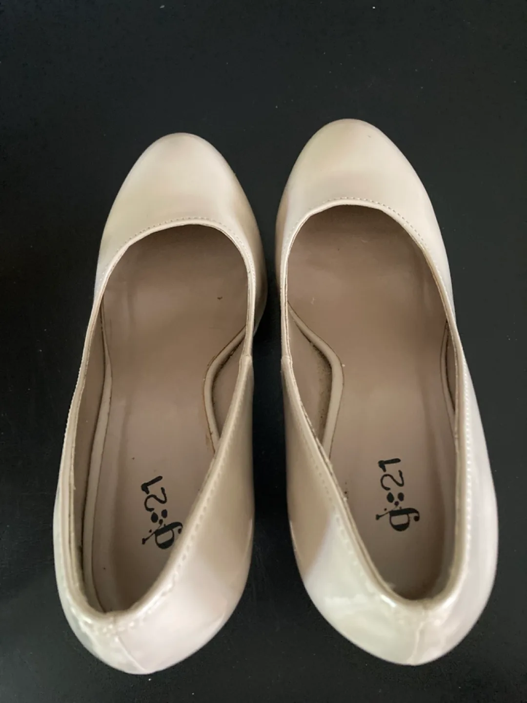 G:21 Beige Heels - US Size 6.5 image indicator(5)