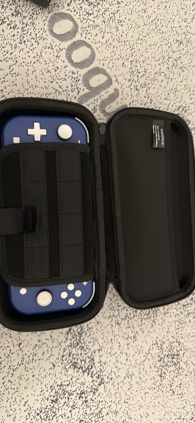 Nintendo Switch Lite (Blue) with Insignia Case - photo 3