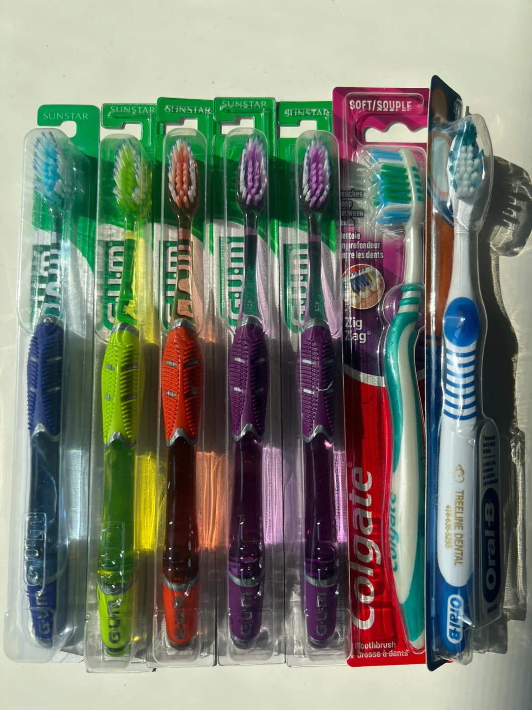 GUM, Colgate, Oral-B Toothbrushes thumbnail