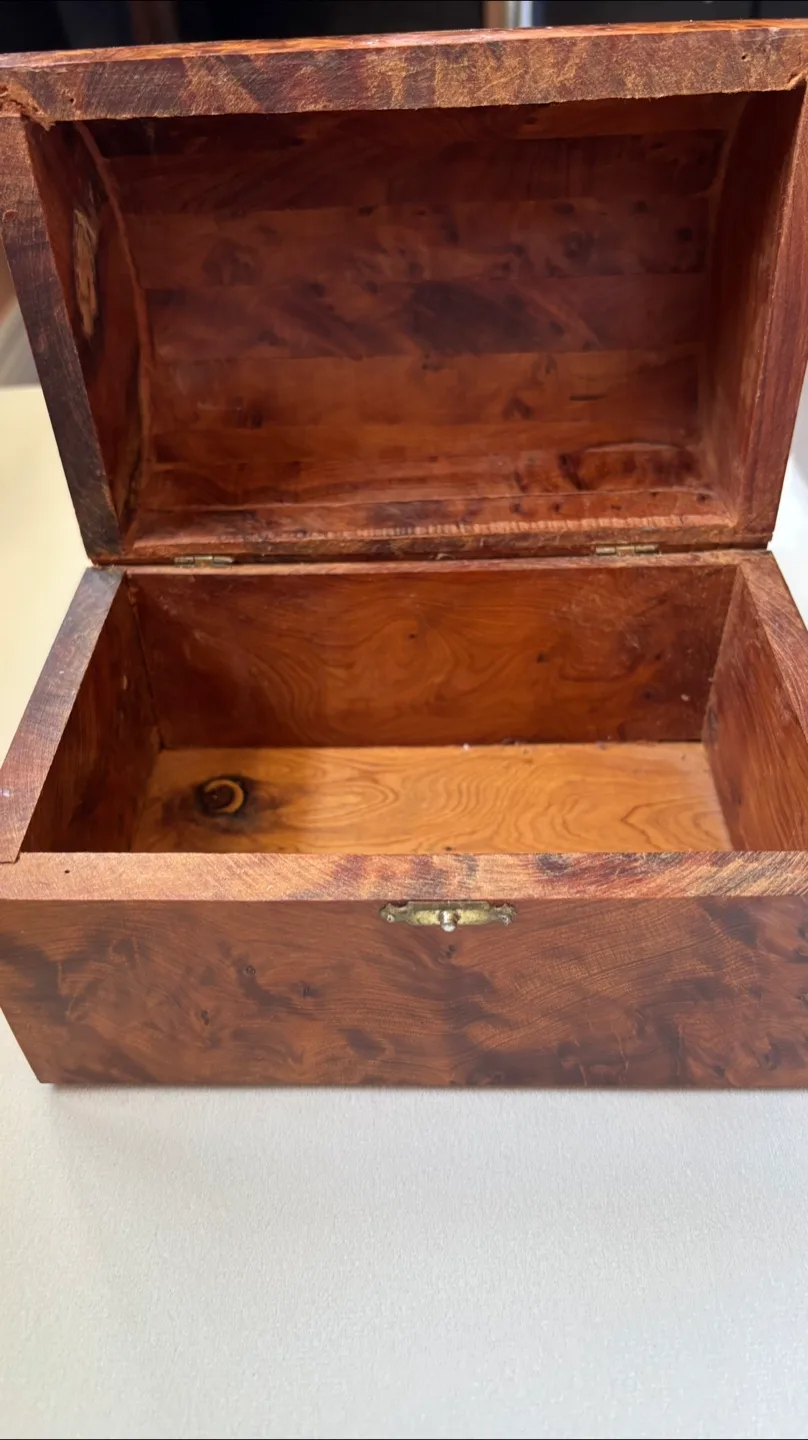 Wooden Keepsake Box thumbnail