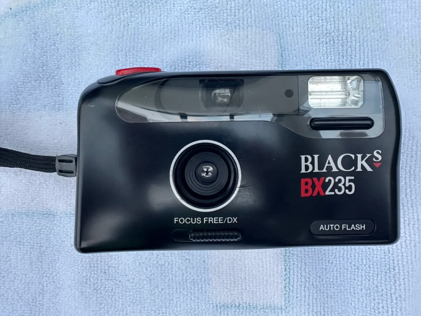 Black BX235 35mm Film Camera thumbnail