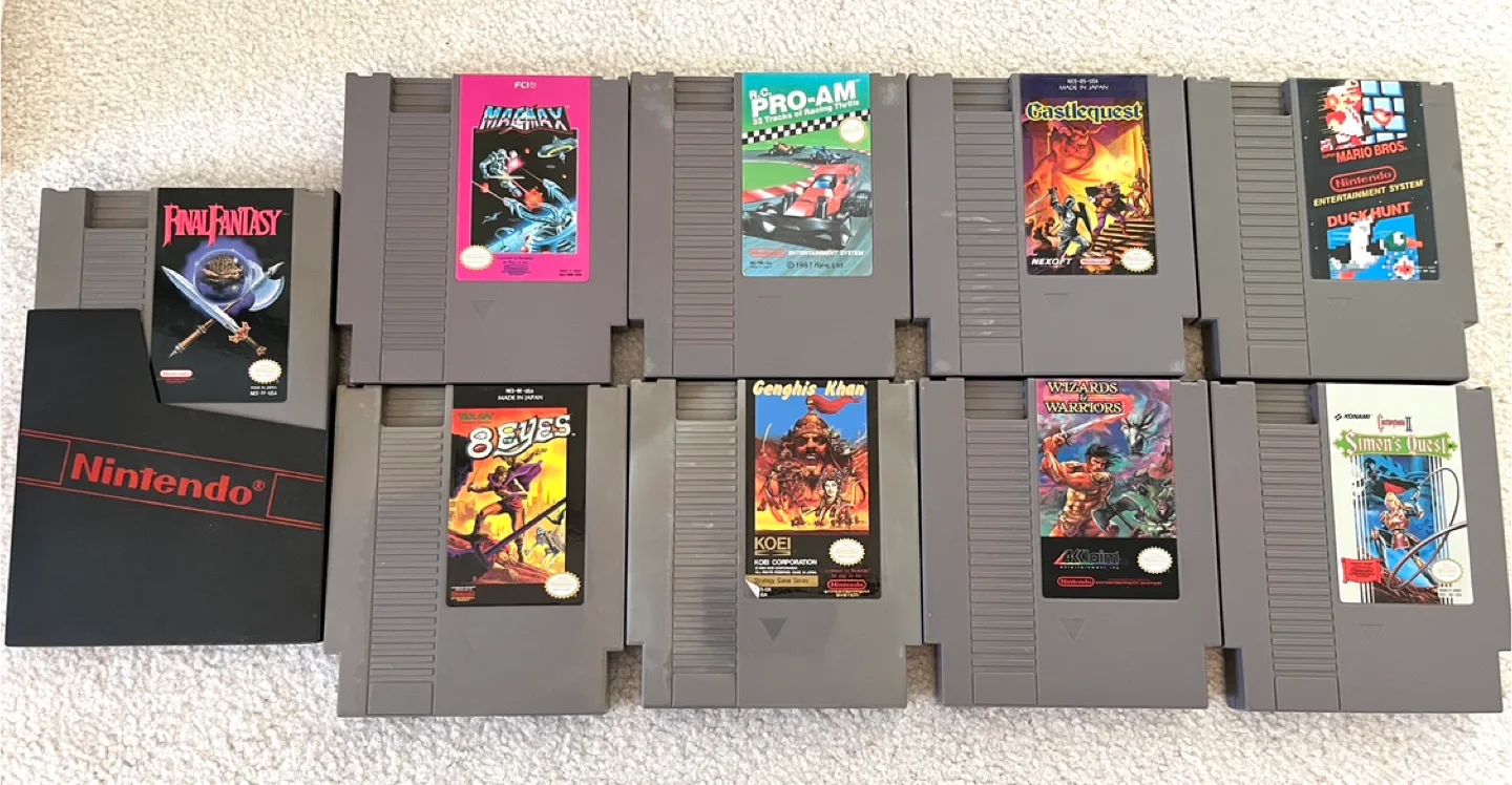 Classic/Vintage Nintendo Games! Collectible image indicator(2)