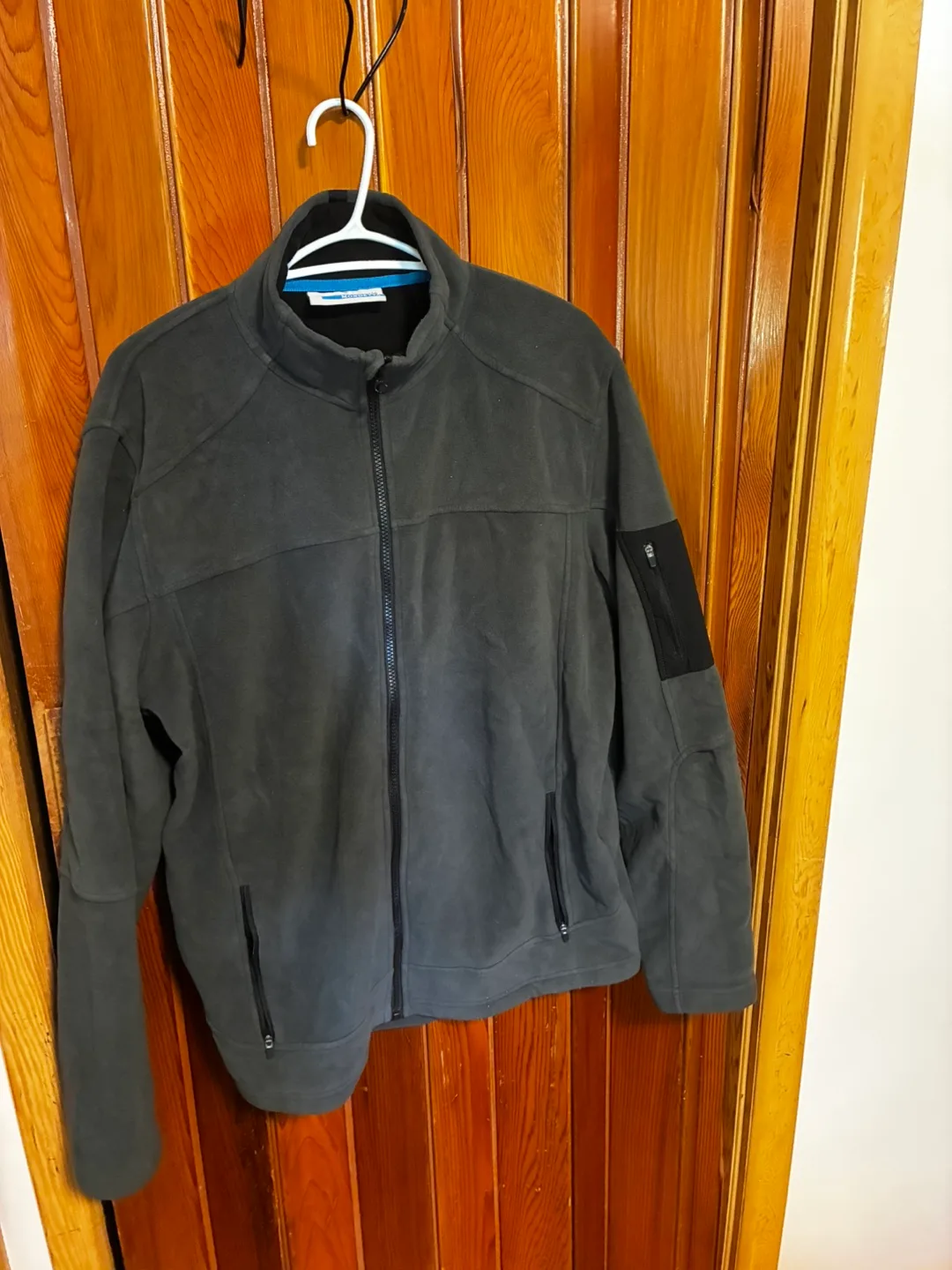 Mondetta Fleece Jacket - Size Large thumbnail