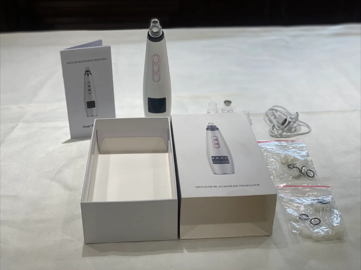 Vacuum Blackhead Remover with Box image indicator(4)