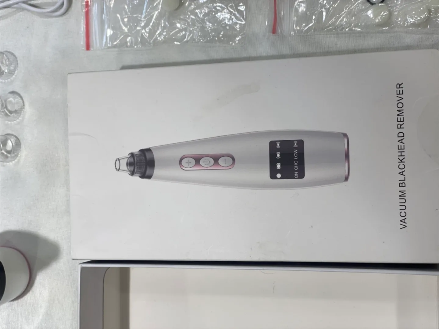Vacuum Blackhead Remover with Box image indicator(3)