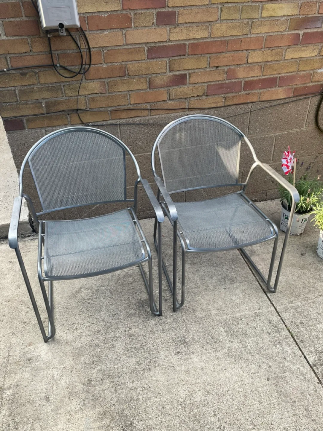 Outdoor Mesh Chairs - Set of 2 thumbnail