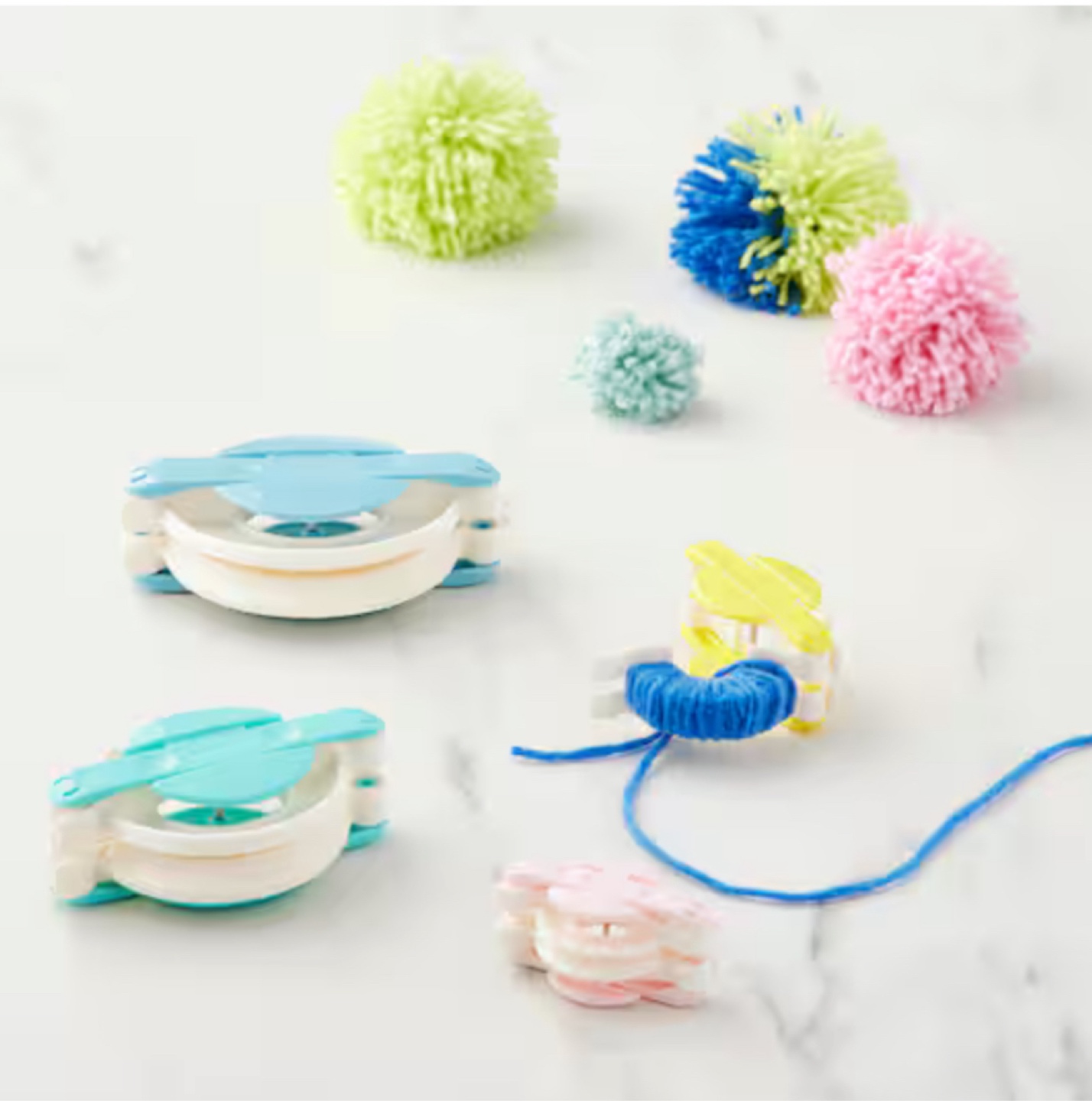 🇨🇦 Clover Pom-Pom Makers (Set of 3) - photo 2