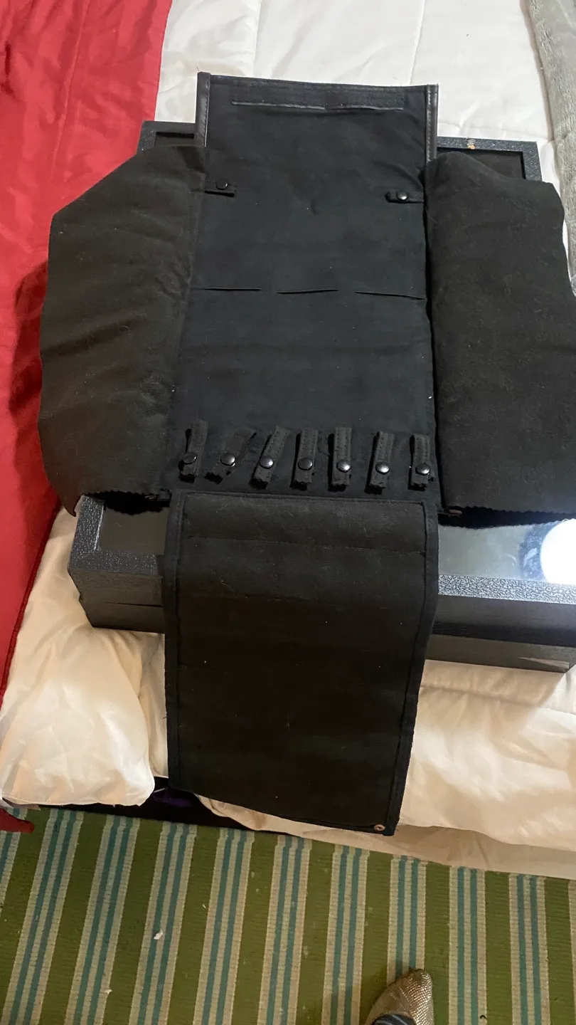 Black Jewelry Display Case image indicator(4)