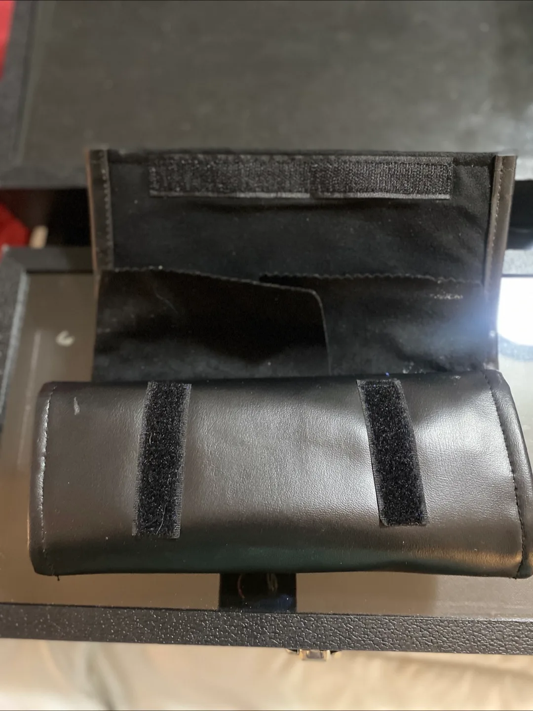 Black Jewelry Display Case image indicator(8)