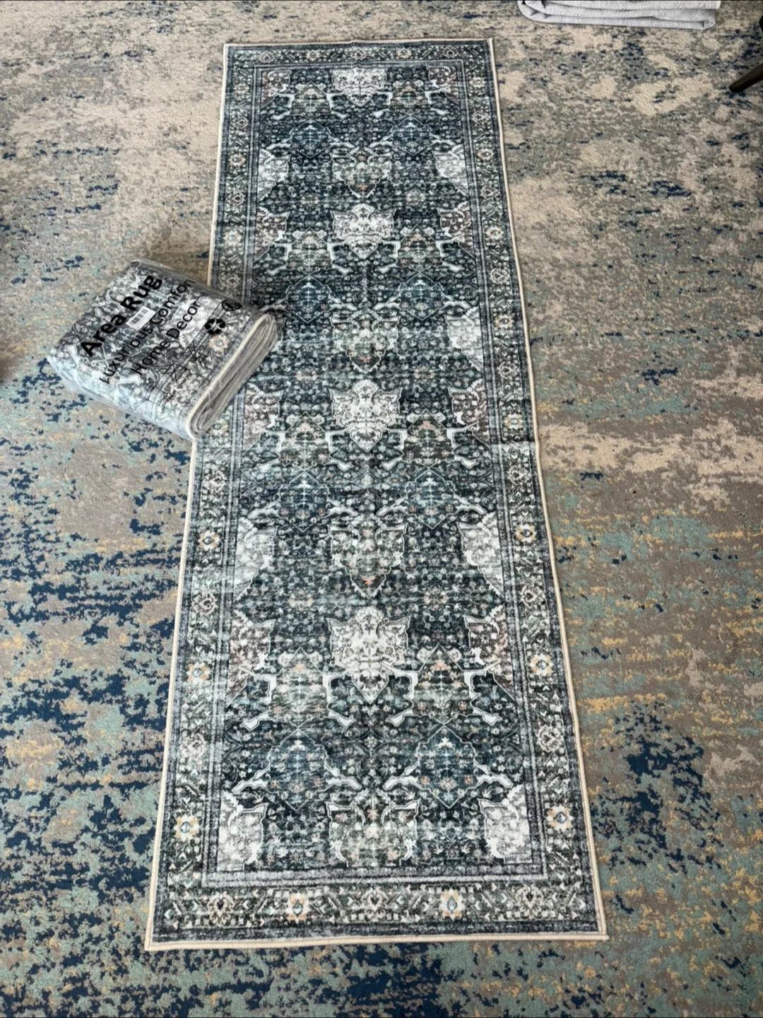 New Runner Rug 2x6- 1 pc left image indicator(2)