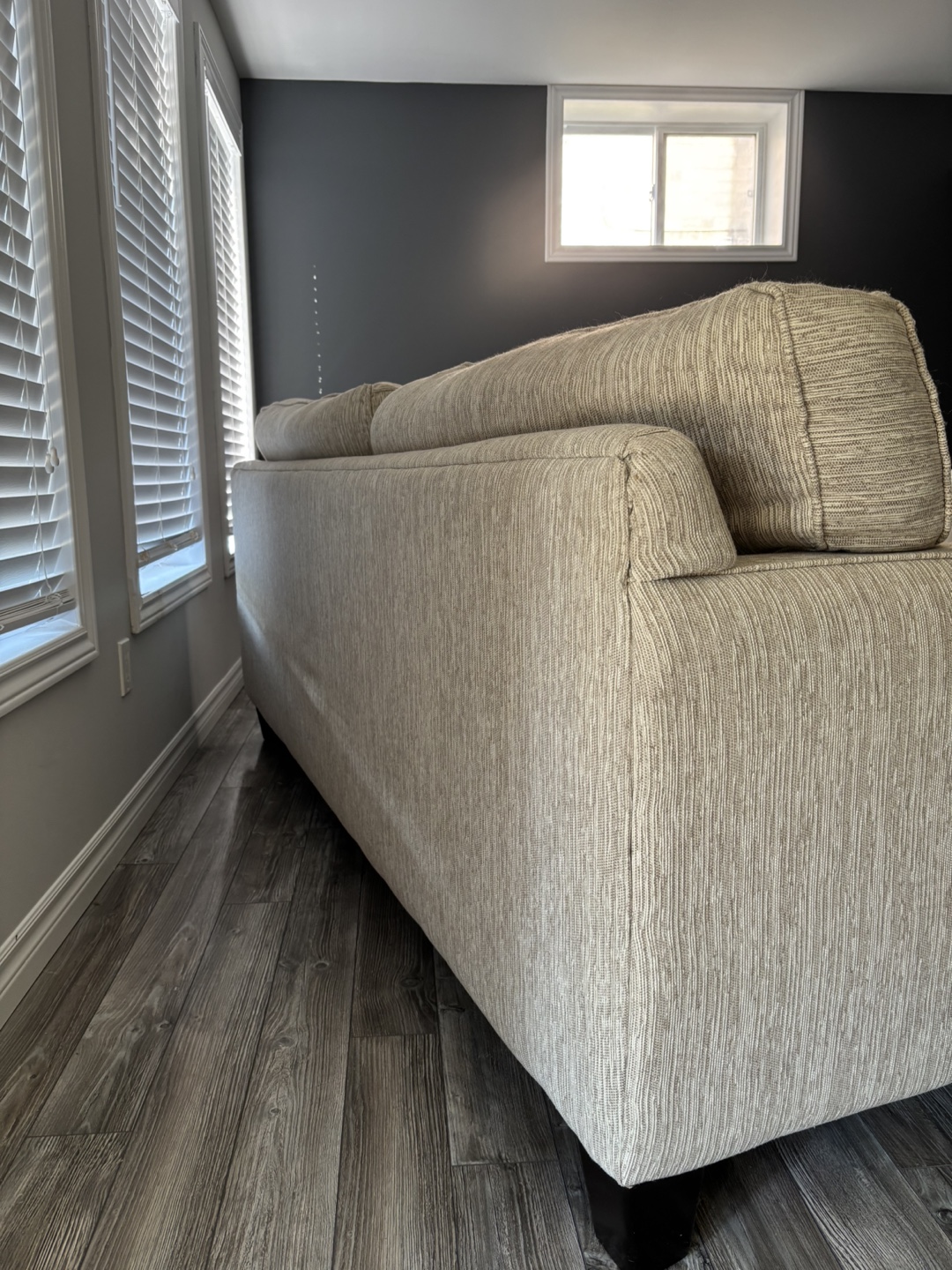 Comfortable Beige Sofa - photo 3