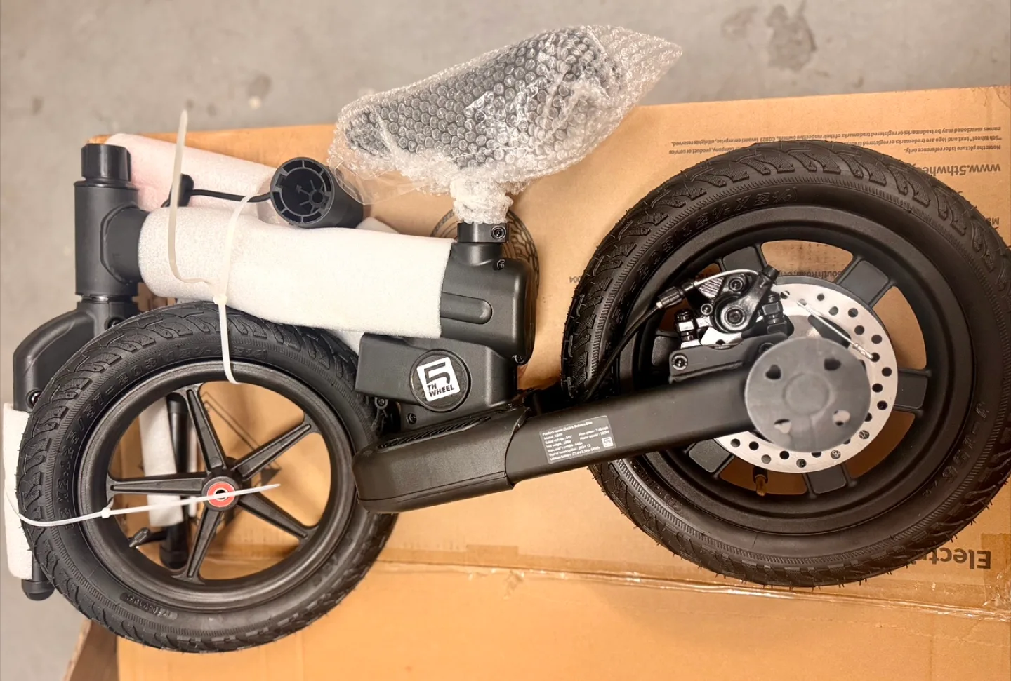 New 5th Wheel K9 Electric Kids Balance Bike thumbnail