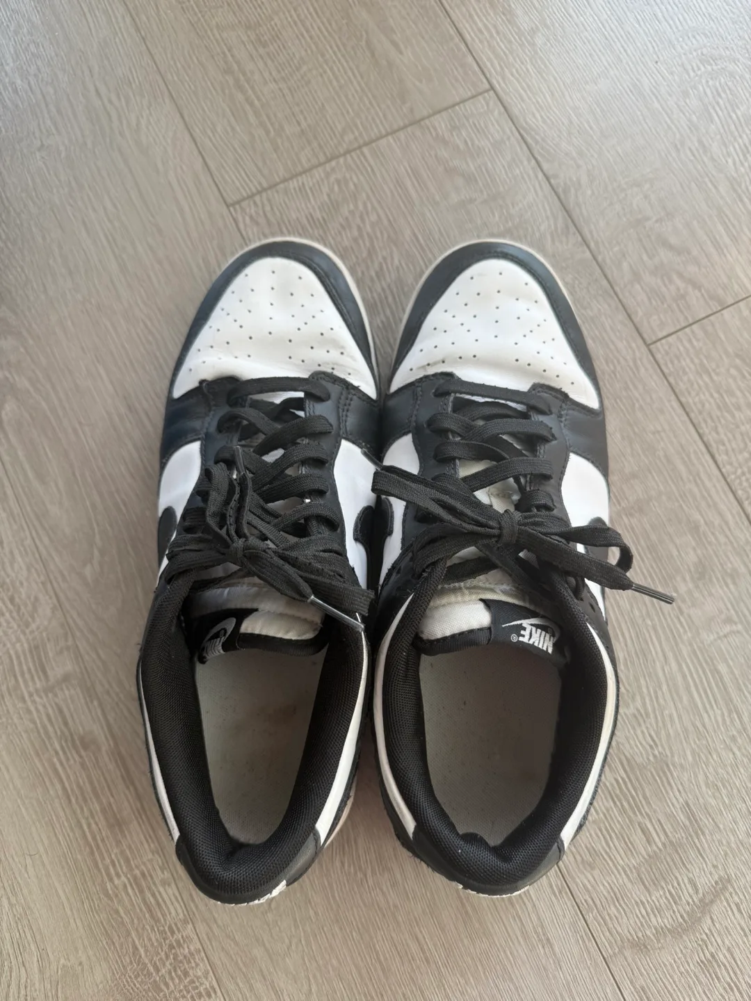 Nike Dunk Low thumbnail