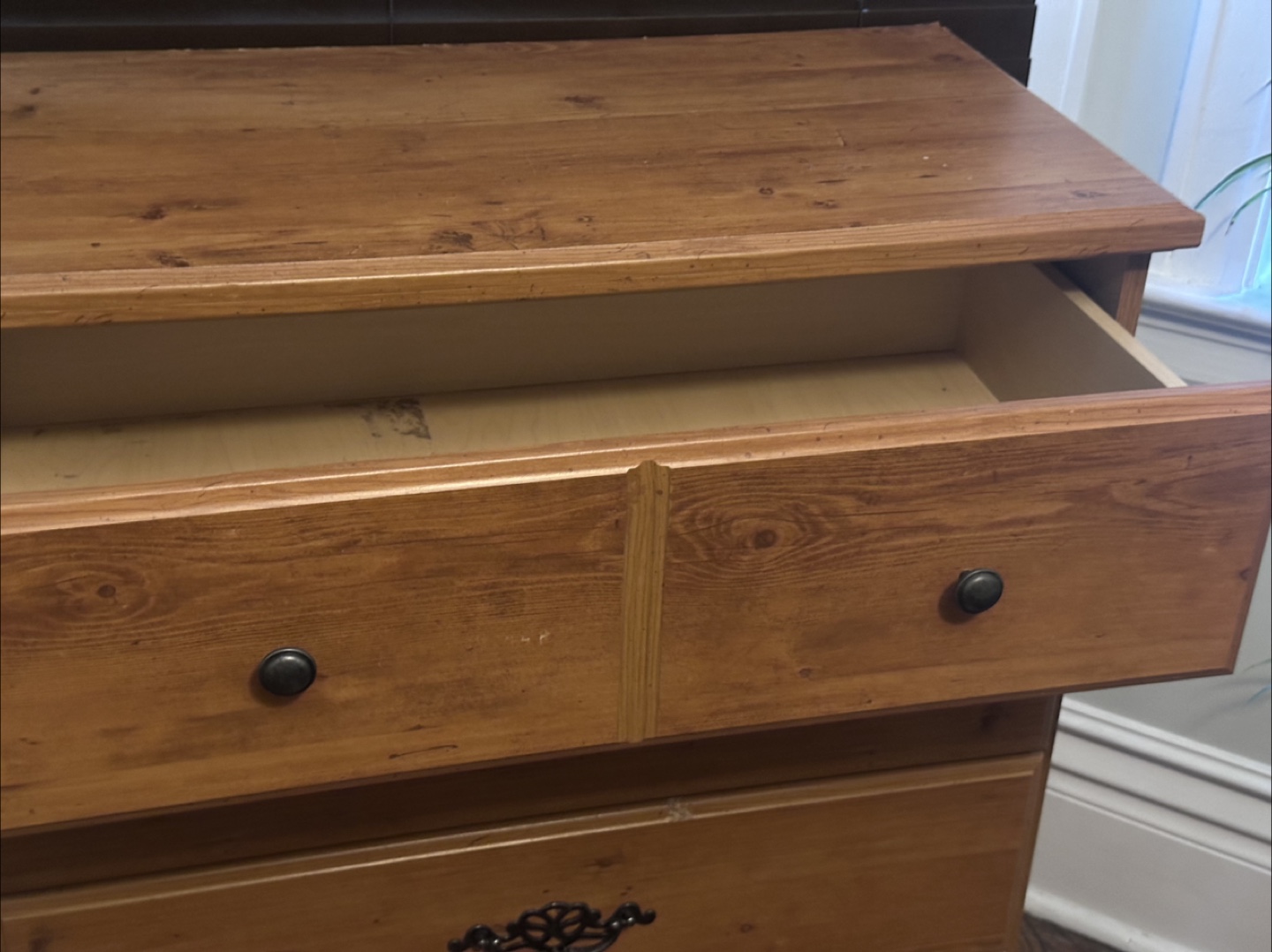 Wooden 5-Drawer Dresser - photo 3