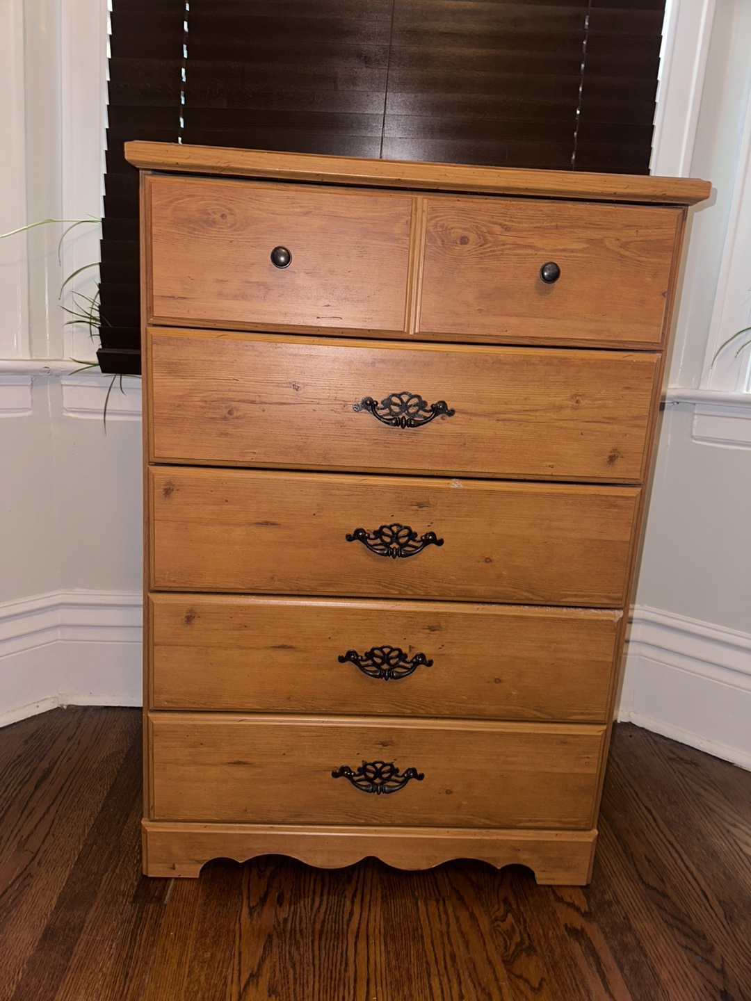 Wooden 5-Drawer Dresser - photo 5