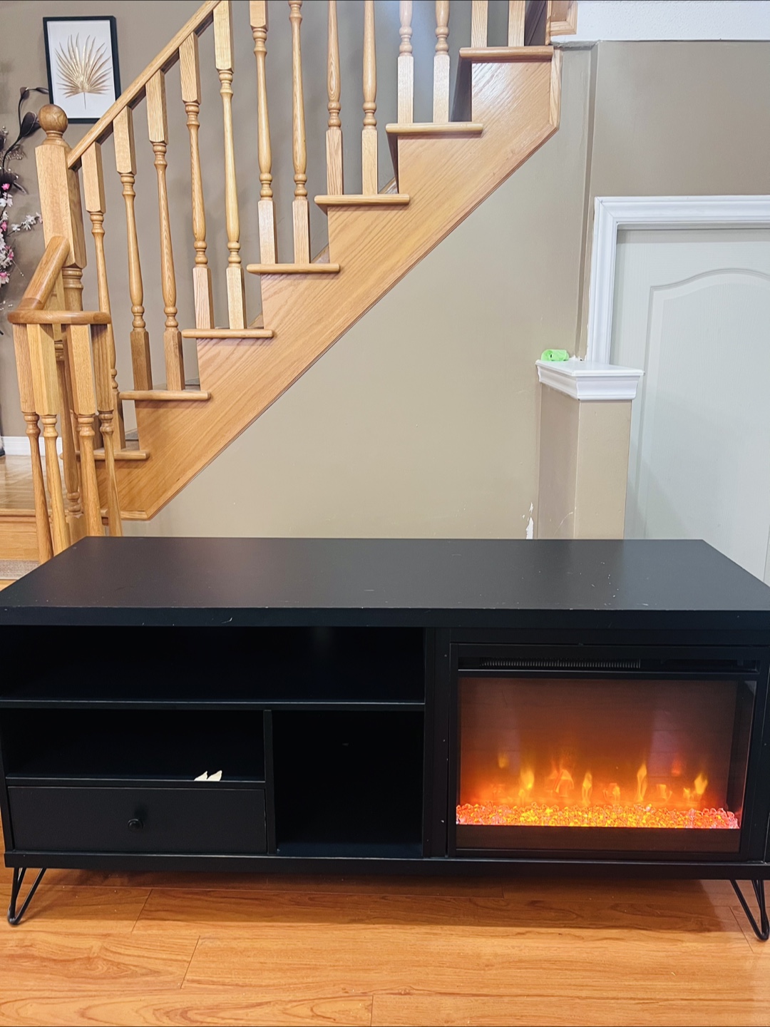 Tv stand