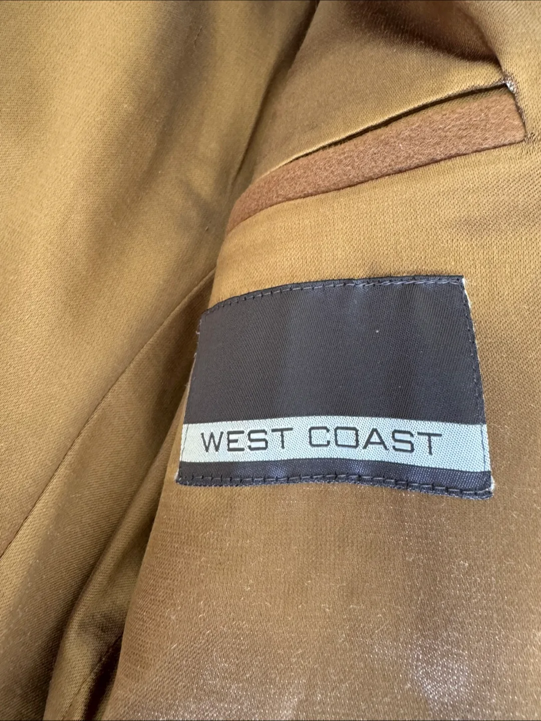 West Coast Brown Overcoat image indicator(3)