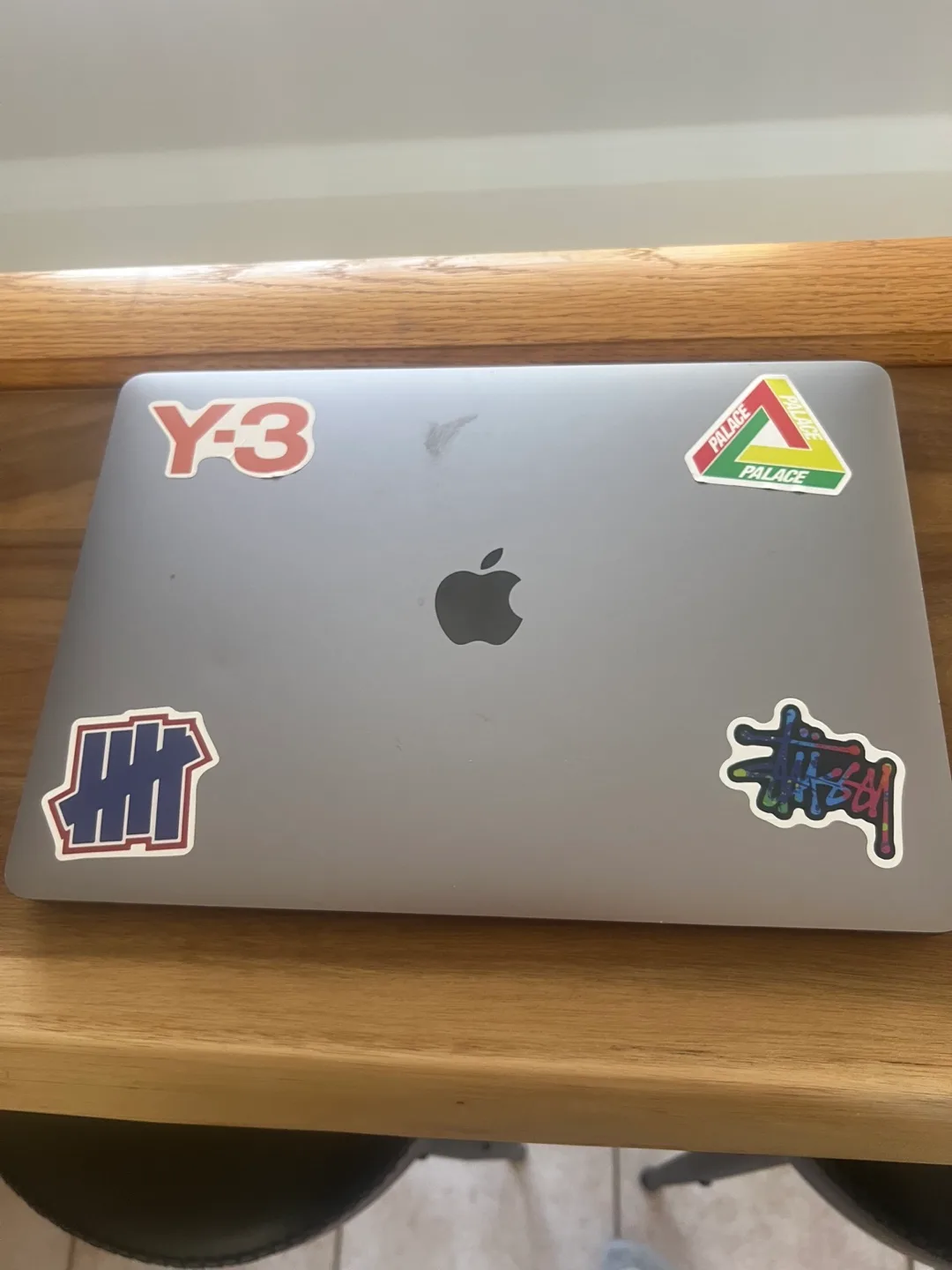 Apple Macbook Air M1 space Gray thumbnail
