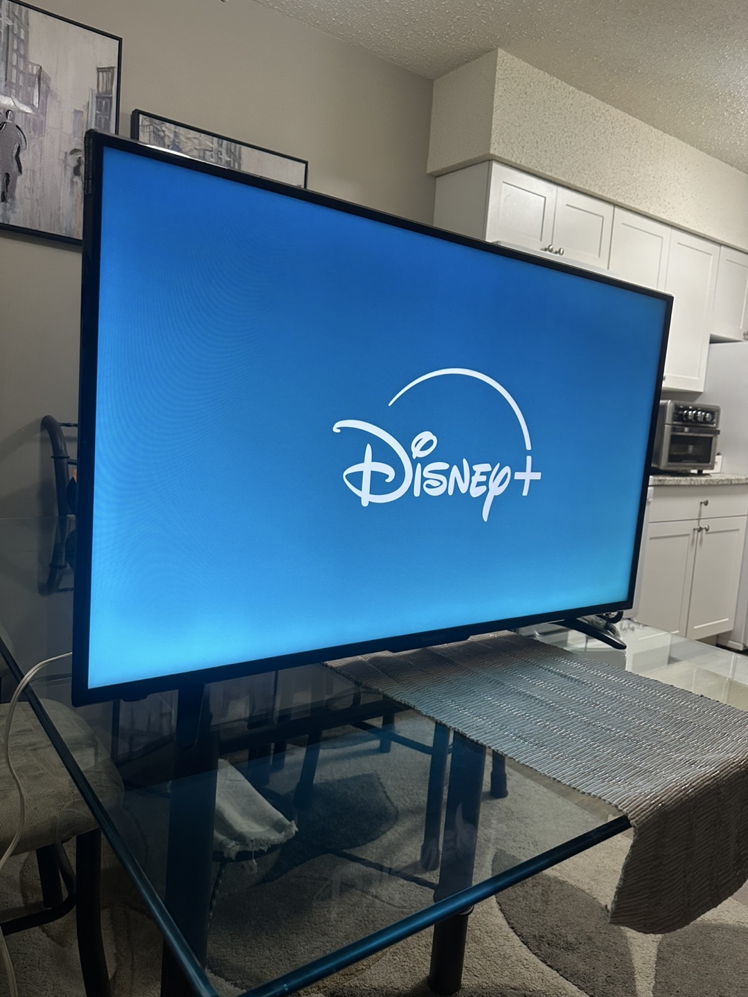 43-Inch 4K Roku Smart TV – Excellent Condition - photo 3