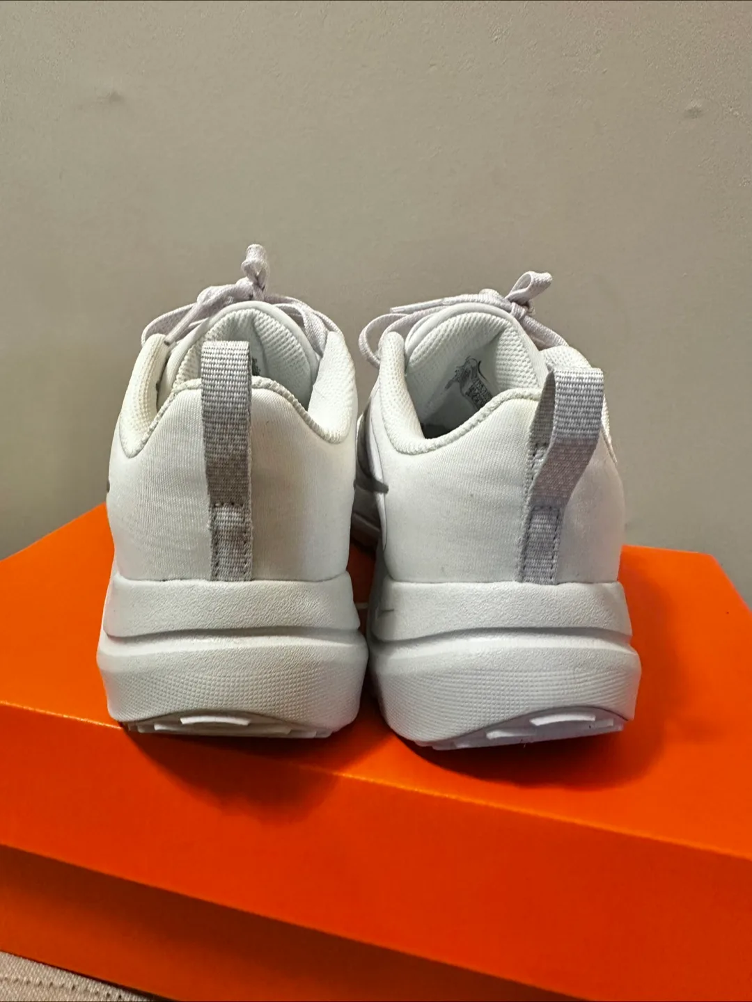 Woman’s Nike Downshifter Running Shoes image indicator(5)