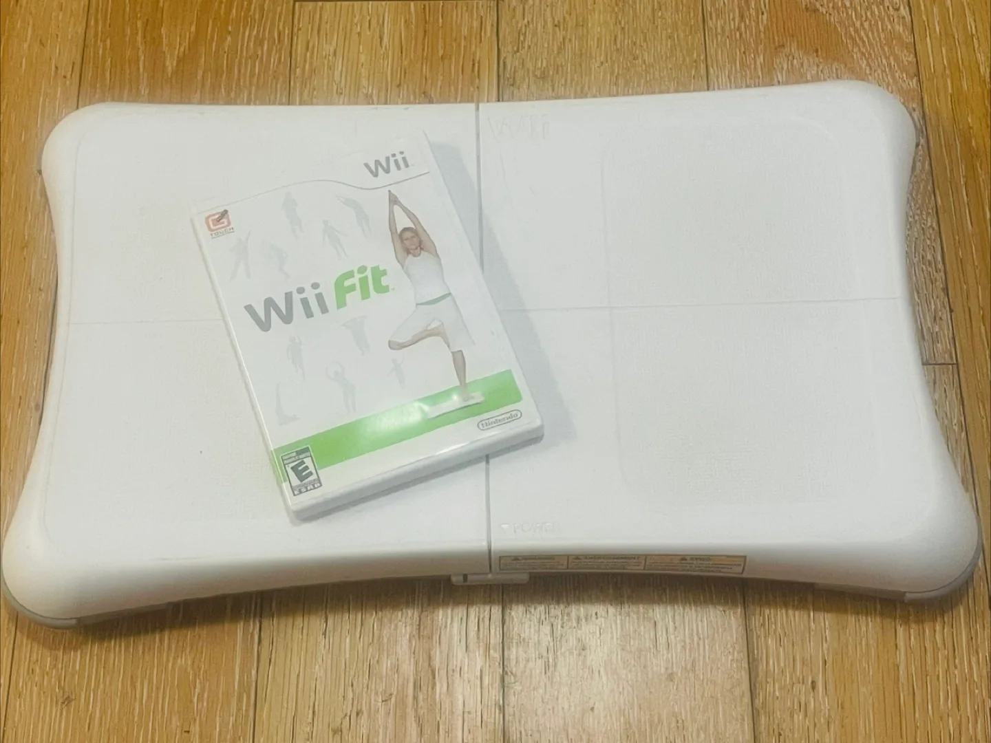 Nintendo Wii Fit Balance Board & Game thumbnail