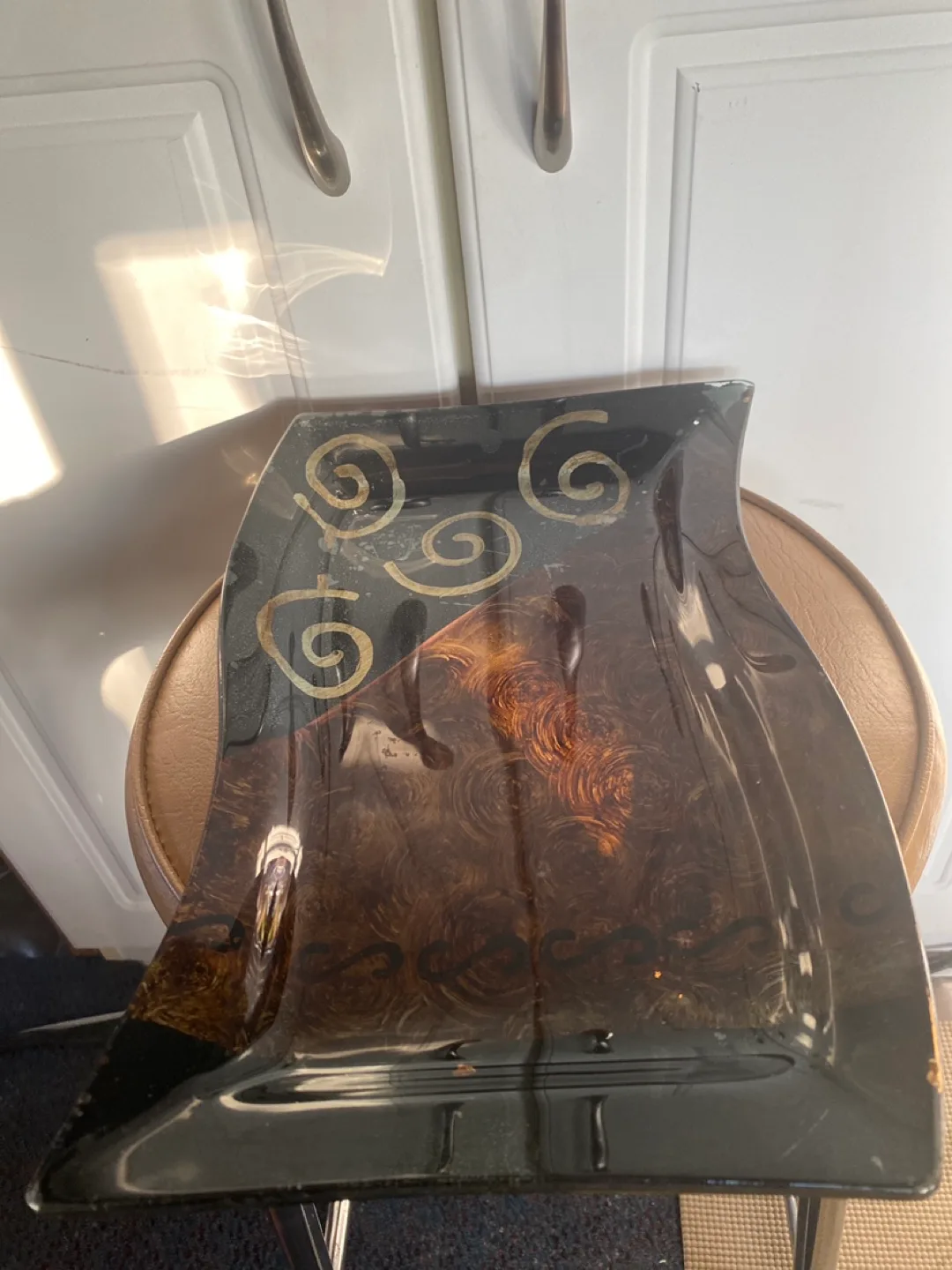 Decorative Glass Serving Dish 🇨🇦 thumbnail