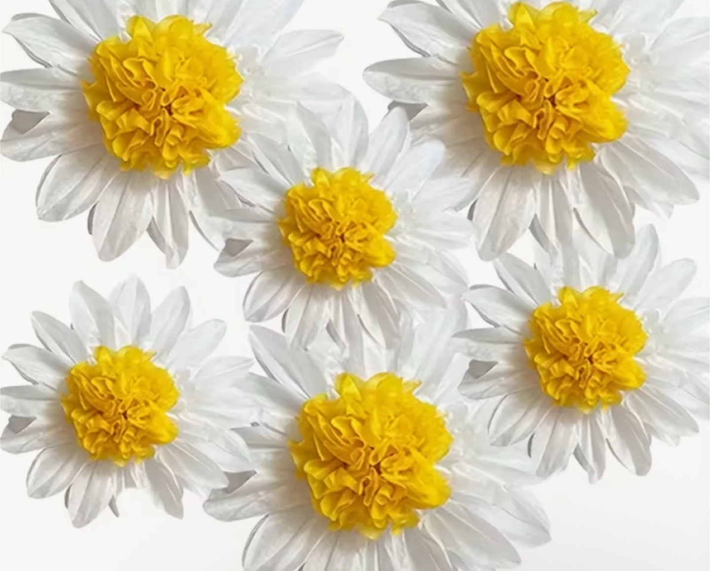 White daisy paper flower for party decor