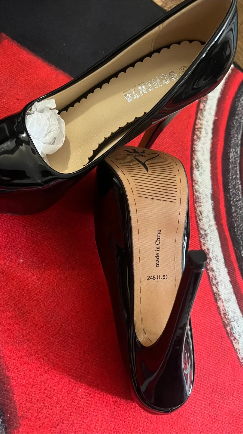 Bofunia Black Patent Leather Heels - Size 7 thumbnail