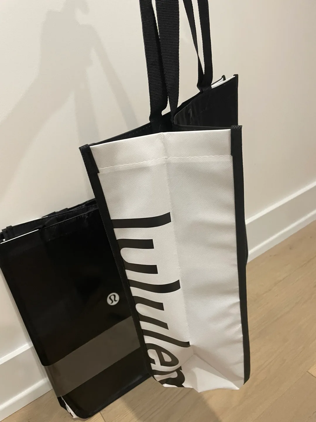 Lululemon Large Tote Bags 14”x16” New. Black/White image indicator(6)