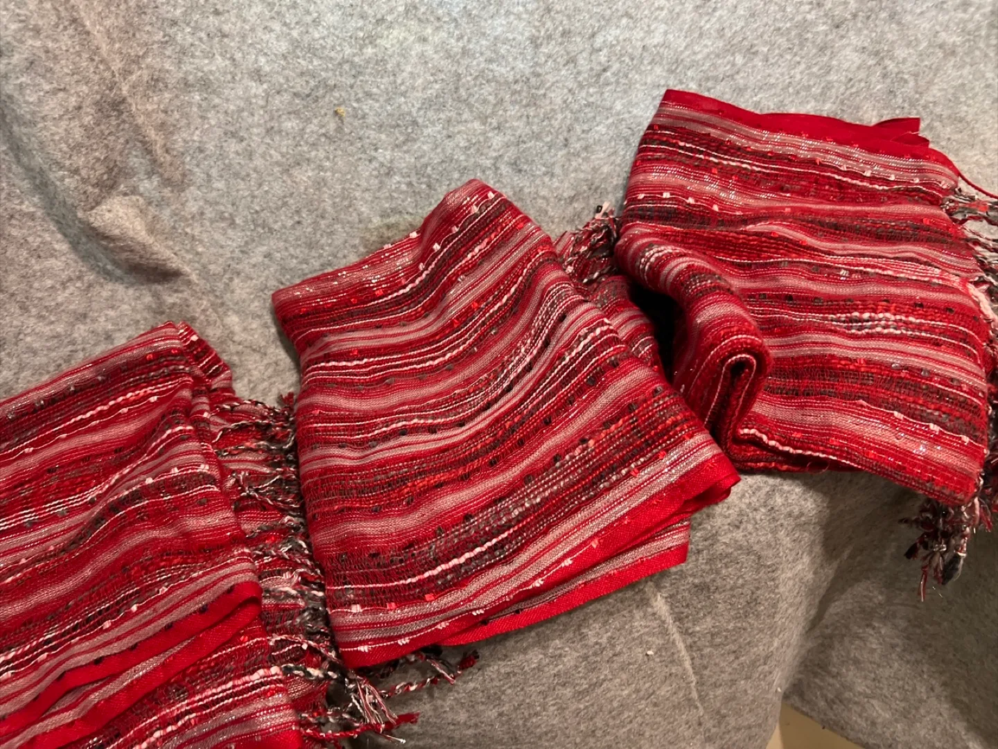 New York & Company Scarves (4) 1pink 3red image indicator(3)