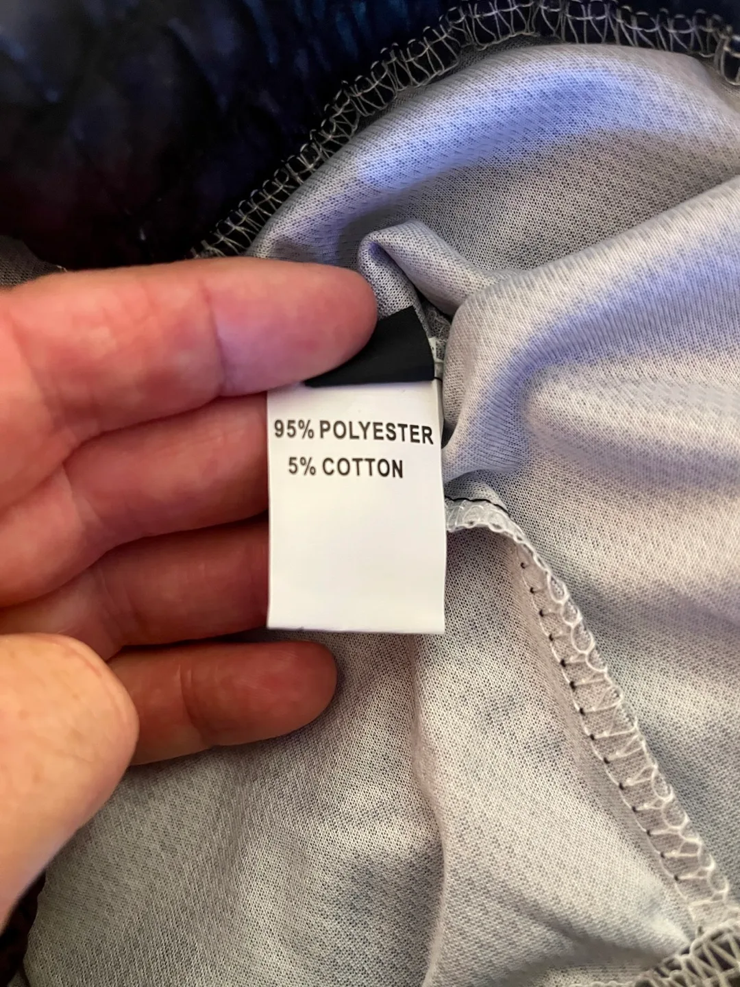 Patterned Black Shorts & Polo Shirt - Size M image indicator(6)