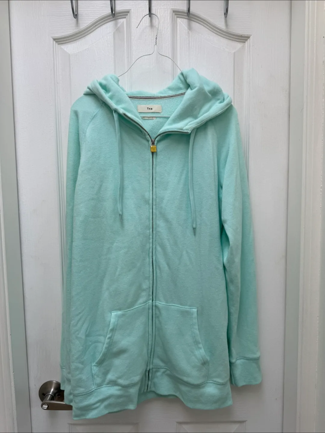 TNA Full Zip Hoodie - Size L 🇨🇦 thumbnail