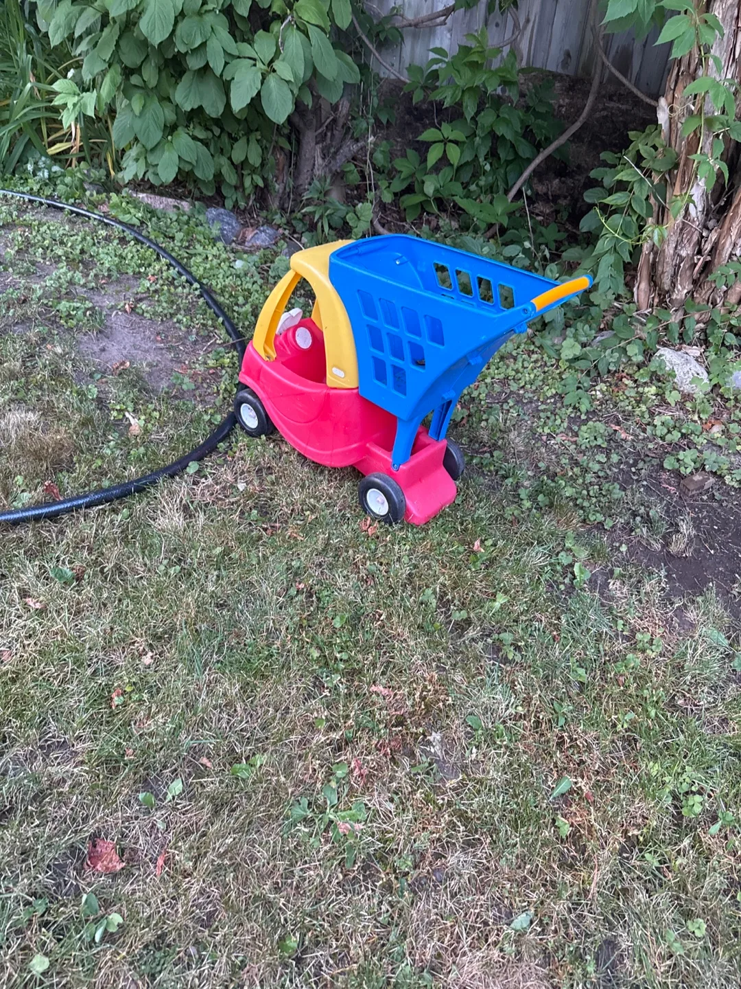 Little Tikes Cozy Coupe Shopping Cart image indicator(2)