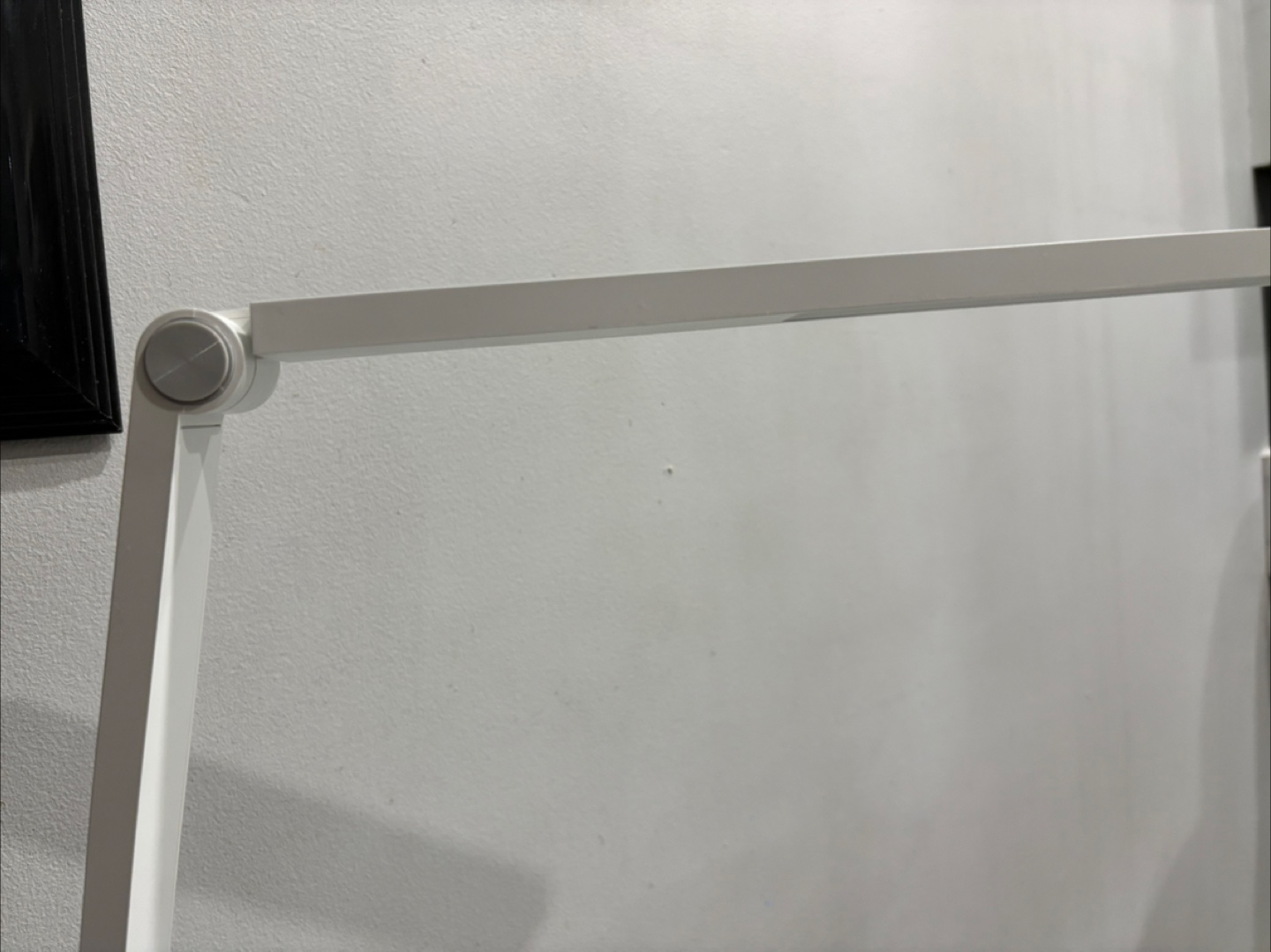 Xiaomi Mi LED Desk Lamp - White - photo 4