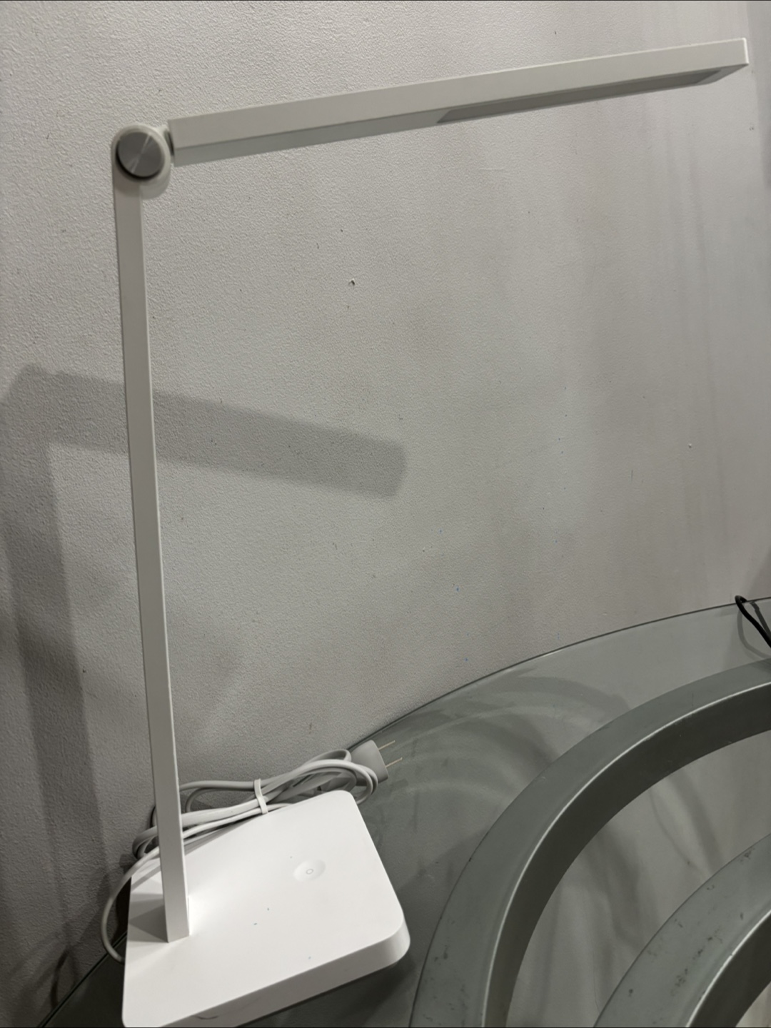 Xiaomi Mi LED Desk Lamp - White - photo 2