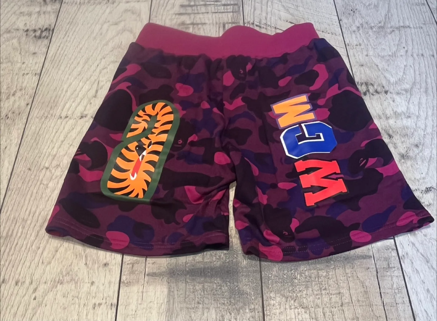 Purple BAPE shark set image indicator(9)